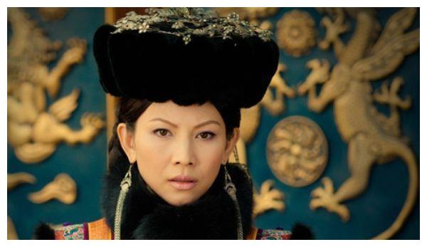 此女28岁入宫,为皇太极连生三女,38岁获封大清第一后!