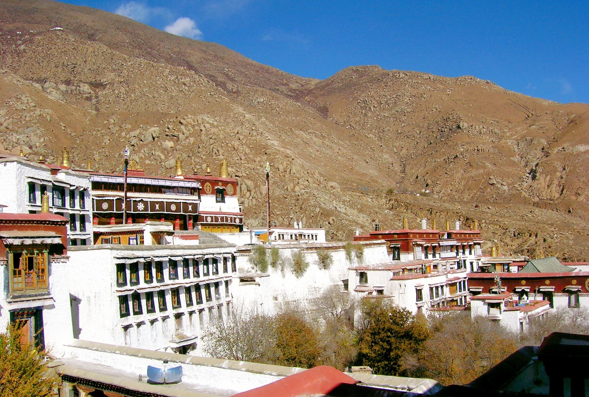 藏传佛教最大寺庙哲蚌寺