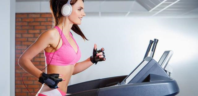 坚持跑步,你会收获什么好处?怎么跑才能高效又燃脂?休闲区蓝鸢梦想 - Www.slyday.coM 坚持跑步,你会收获什么好处?怎么跑才能高效又燃脂?休闲区蓝鸢梦想 - Www.slyday.coM