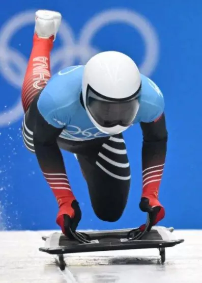 男子钢架雪车：闫文港摘铜，夺中国钢架雪车队冬奥历史首枚奖牌休闲区蓝鸢梦想 - Www.slyday.coM