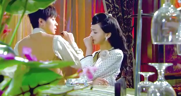 烽火佳人:绍峰威胁红羽,让她毒害允唐,红羽竟答应他的条件