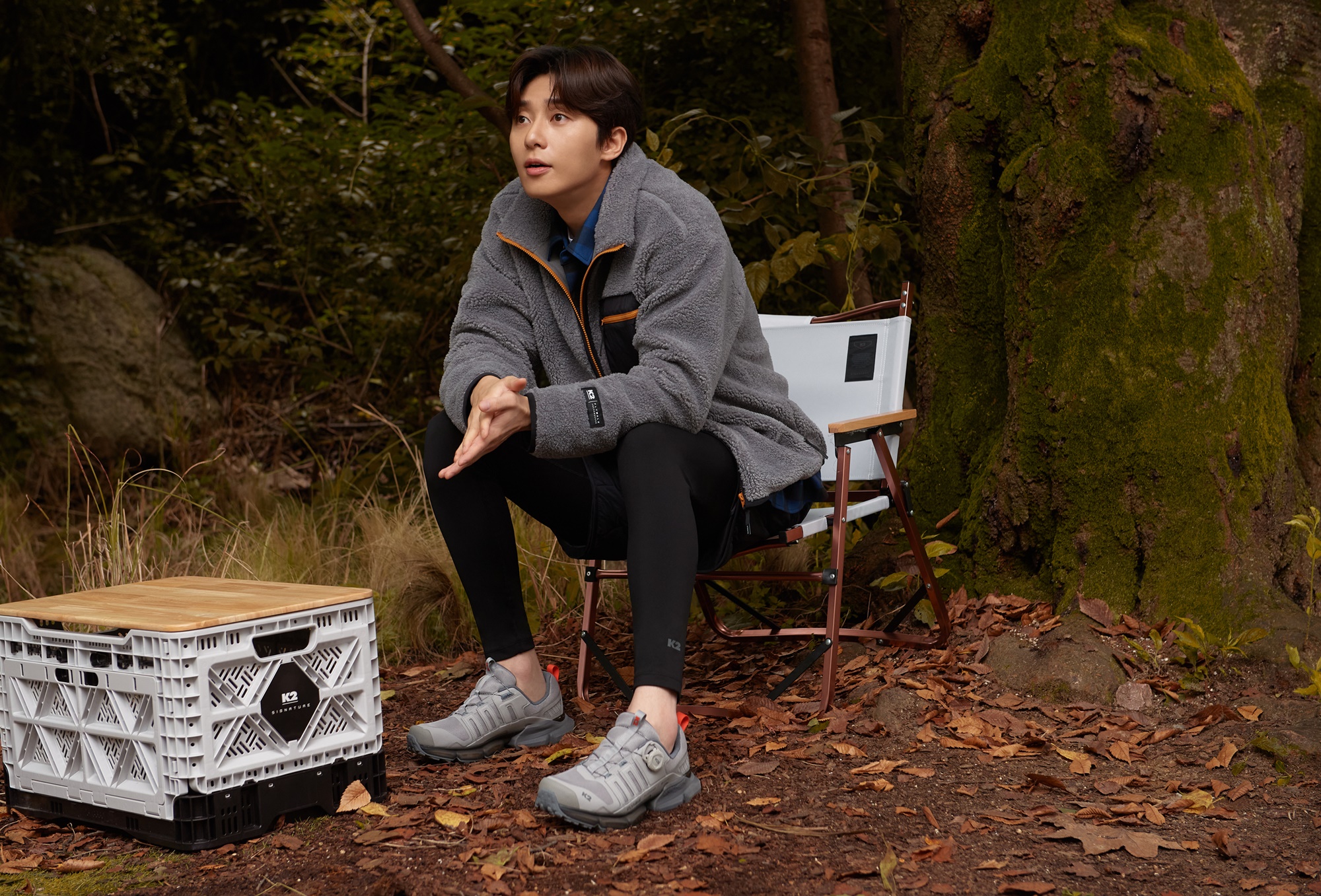 朴叙俊拍秋冬宣传写真户外运动风格活力足