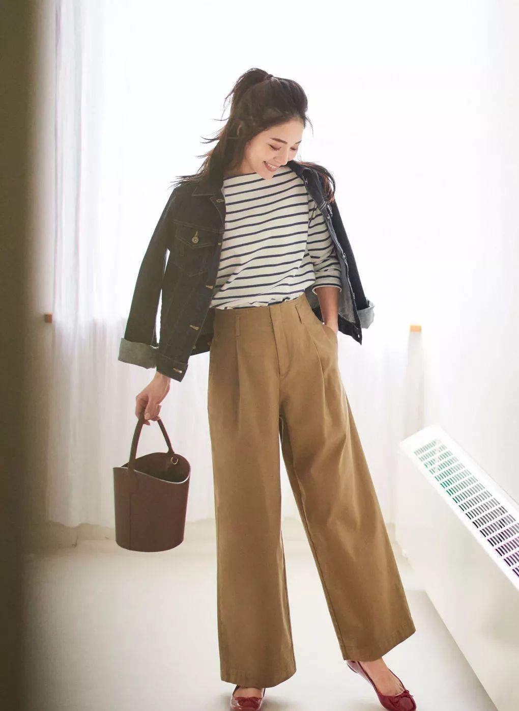 日本女人不露腰不露腿，穿搭也很美，原来是因为有这四个法则休闲区蓝鸢梦想 - Www.slyday.coM