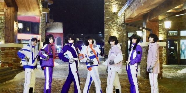 时代少年团集体滑雪,少年们许久不见拍照依旧默契,团魂很强休闲区蓝鸢梦想 - Www.slyday.coM 时代少年团集体滑雪,少年们许久不见拍照依旧默契,团魂很强休闲区蓝鸢梦想 - Www.slyday.coM