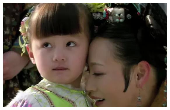 甄嬛传曹贵人走后温宜公主被端妃抚养长大后结局却出人意料