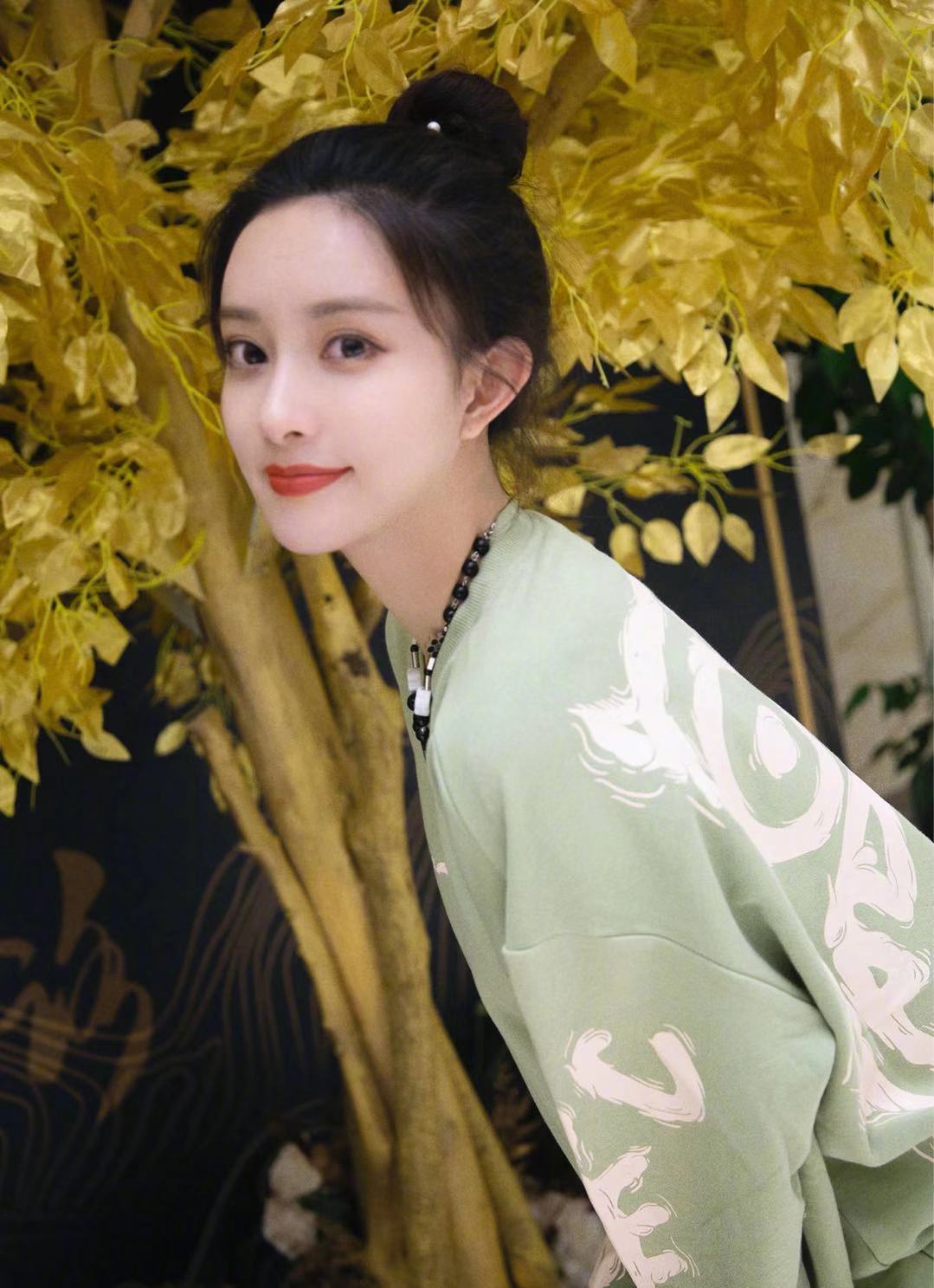 节目预告郭敬明批评孟子义,网友力挺郭敬明,但批网红脸有点过