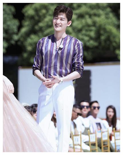 除了接拍影视作品之外,张翰还参加了很多综艺节目的录制,比如较早之前