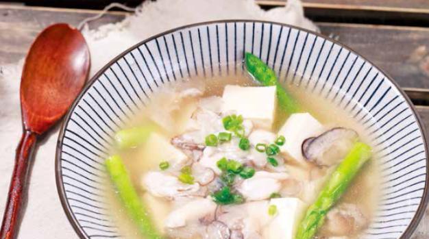 牡蛎芦笋豆腐汤1.