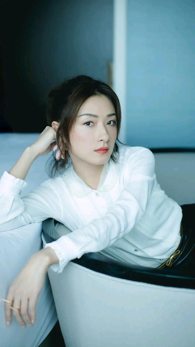 青春靓丽万茜图集