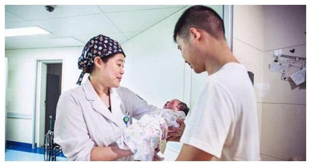 爸爸姓李,粗心给孩子取了这名,儿子上幼儿园第一天就哭着回来了休闲区蓝鸢梦想 - Www.slyday.coM 爸爸姓李,粗心给孩子取了这名,儿子上幼儿园第一天就哭着回来了休闲区蓝鸢梦想 - Www.slyday.coM