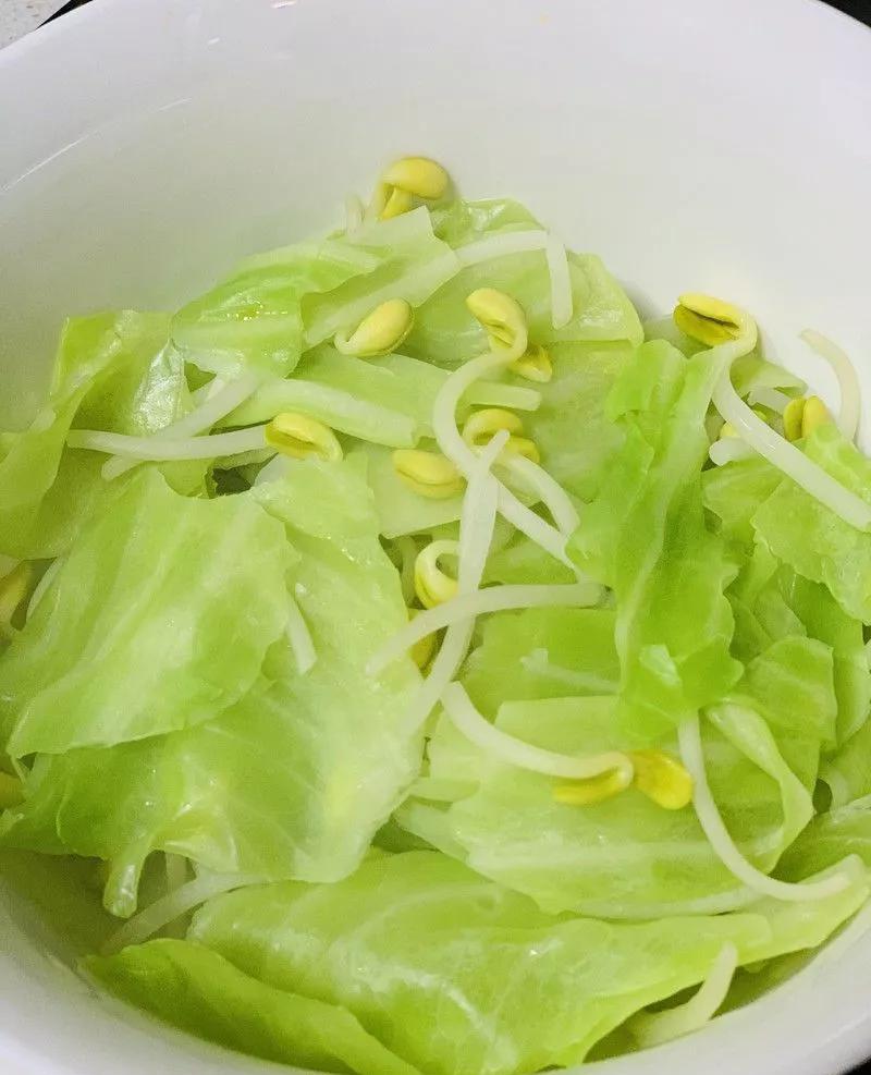 水煮肉片,即使你是新手也零失败-今日头条|包菜|高汤|豆瓣酱_新浪新闻