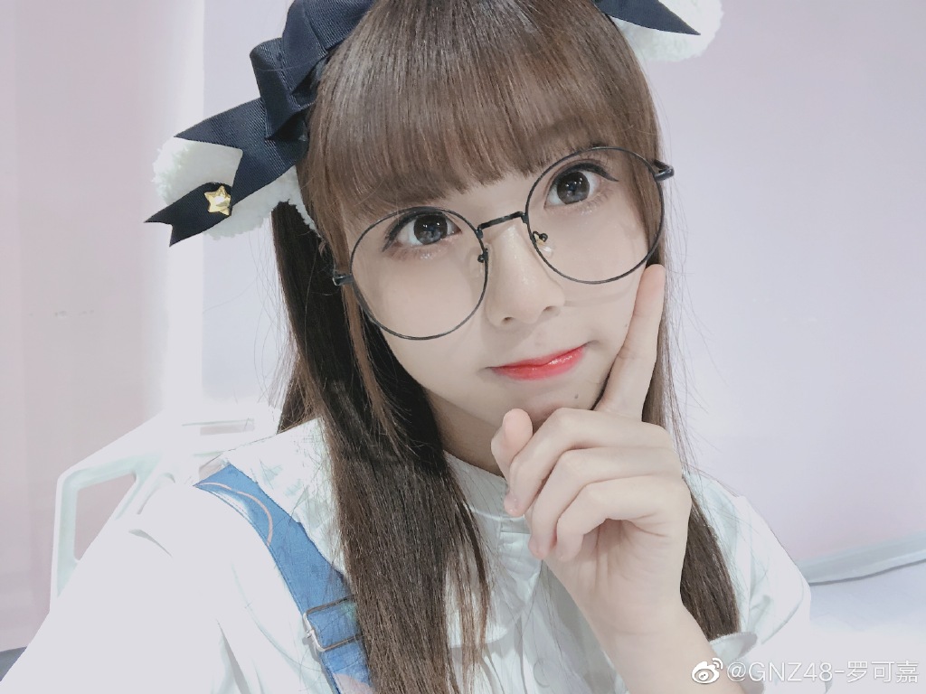 偶像美少女gnz48-罗可嘉可爱写真美照