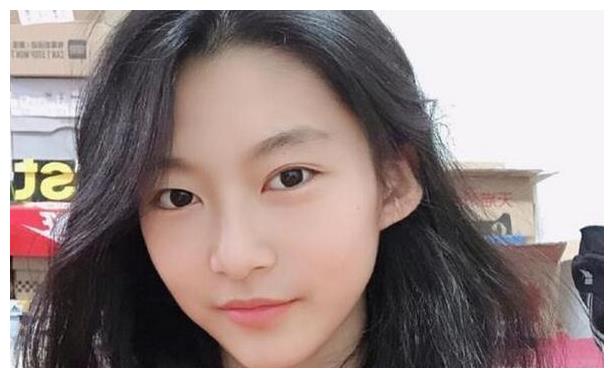 笑起来如沐春风,车文涵是女排后起之秀,颜值胜网红多少倍!