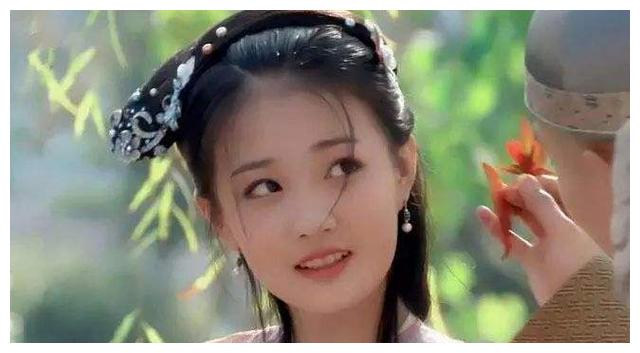 是中国内地知名的影视女演员,在2008年的时候,因《红楼梦》中的薛宝琴