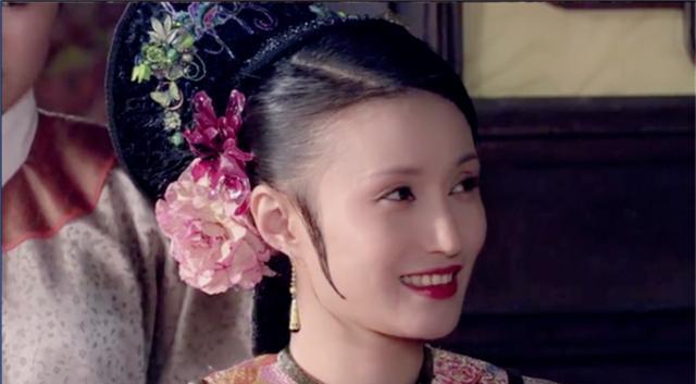 甄嬛传:欣贵人无才无貌无家世,为何可以笑到最后成为太嫔?