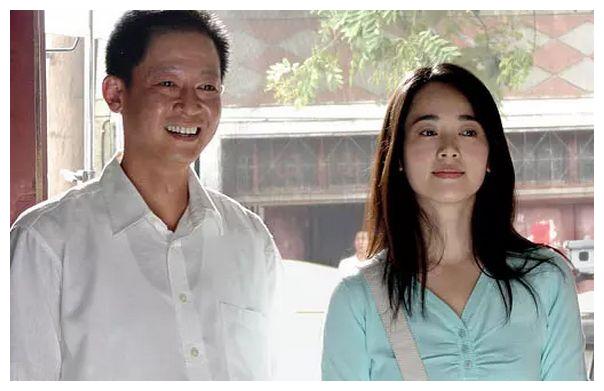 她是陈道明唯一的绯闻对象,16岁被姜文相中,33岁嫁53岁老公|左小青