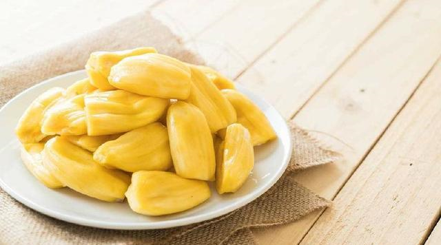 6张图片中，有两张不是榴莲，吃货不用闻气味就能看出来！休闲区蓝鸢梦想 - Www.slyday.coM