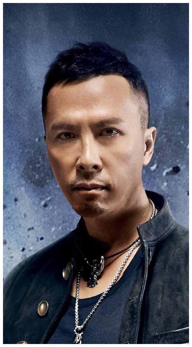 甄子丹瞒了多年的亲妹妹45岁貌若少女网友难怪藏得这么深