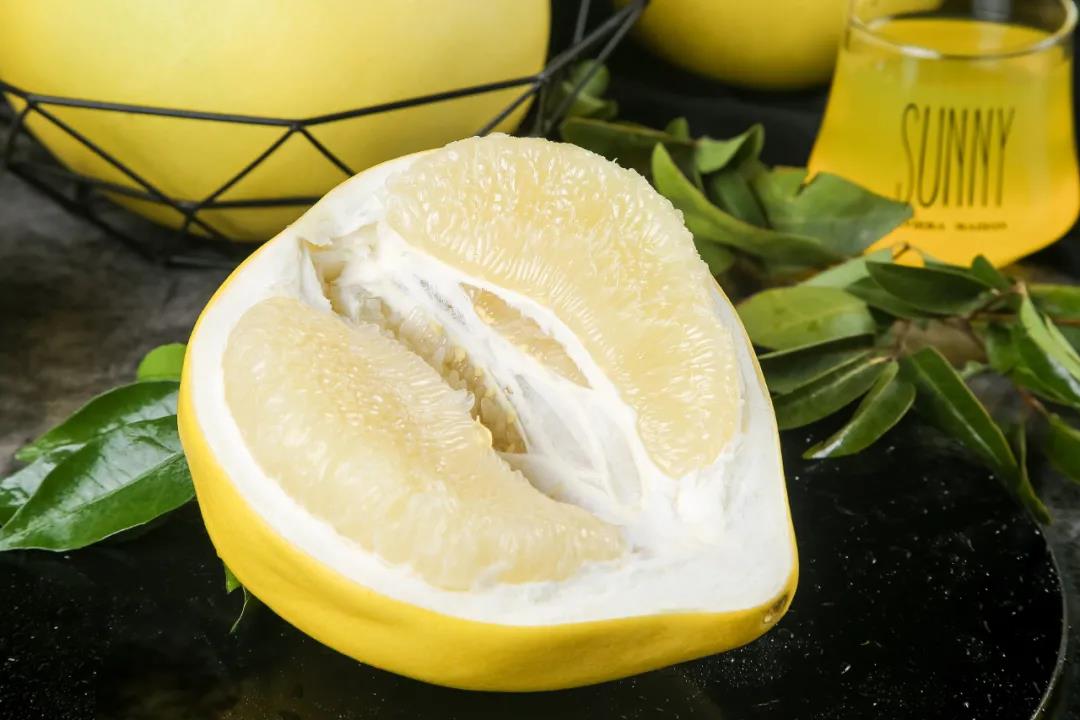 容县沙田柚,多汁又甜香|品牌价值|沙田柚|容县_新浪新闻