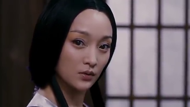 00:00 02:29 02:29 为您推荐: 女子烧伤毁容,画皮师自损一半功力,为她