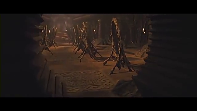 男子闯入宝库 但守门人是地狱恶魔 男子凭凡人之躯竟扛住了攻击