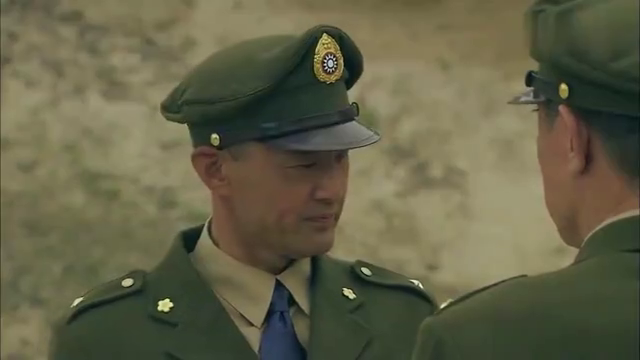 從將軍到士兵:王瘋子偽裝成唐祖禮部下,深入敵後揪出舊部聯絡員