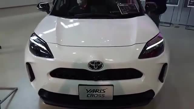 丰田suv"杀手锏",2021款丰田致炫cross亮相