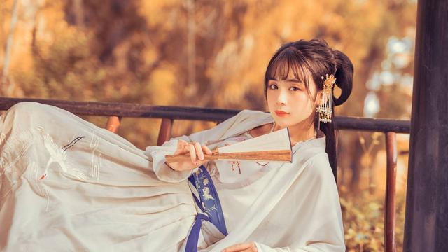 美丽的宋词：李清照用了大量的笔墨，写了一个沉浸在爱情中的女孩休闲区蓝鸢梦想 - Www.slyday.coM