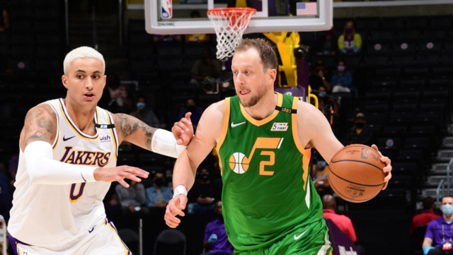 我们会非常可怕!湖人击垮爵士后,施罗德说出心声,大莫也放豪言休闲区蓝鸢梦想 - Www.slyday.coM 我们会非常可怕!湖人击垮爵士后,施罗德说出心声,大莫也放豪言休闲区蓝鸢梦想 - Www.slyday.coM