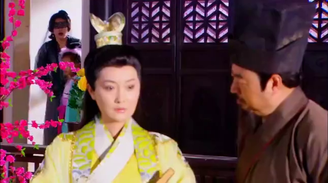 杨妃派手下强闯房屋 下秒女杀手拦在门口不让进