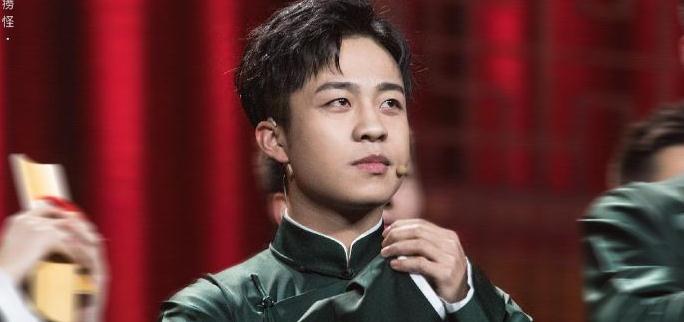 在德云社内有一位黑天看不着的相声演员黑照最多的张九龄