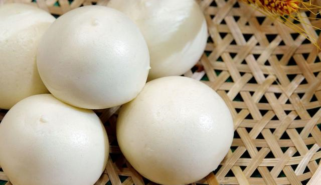 蒸馒头是冷水还是热水上锅?关键在这一点,看看你忽略这一点了吗休闲区蓝鸢梦想 - Www.slyday.coM 蒸馒头是冷水还是热水上锅?关键在这一点,看看你忽略这一点了吗休闲区蓝鸢梦想 - Www.slyday.coM