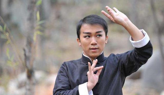 周星驰接班人葛民辉近况追忆算死草秘闻不敢与星爷斗笑