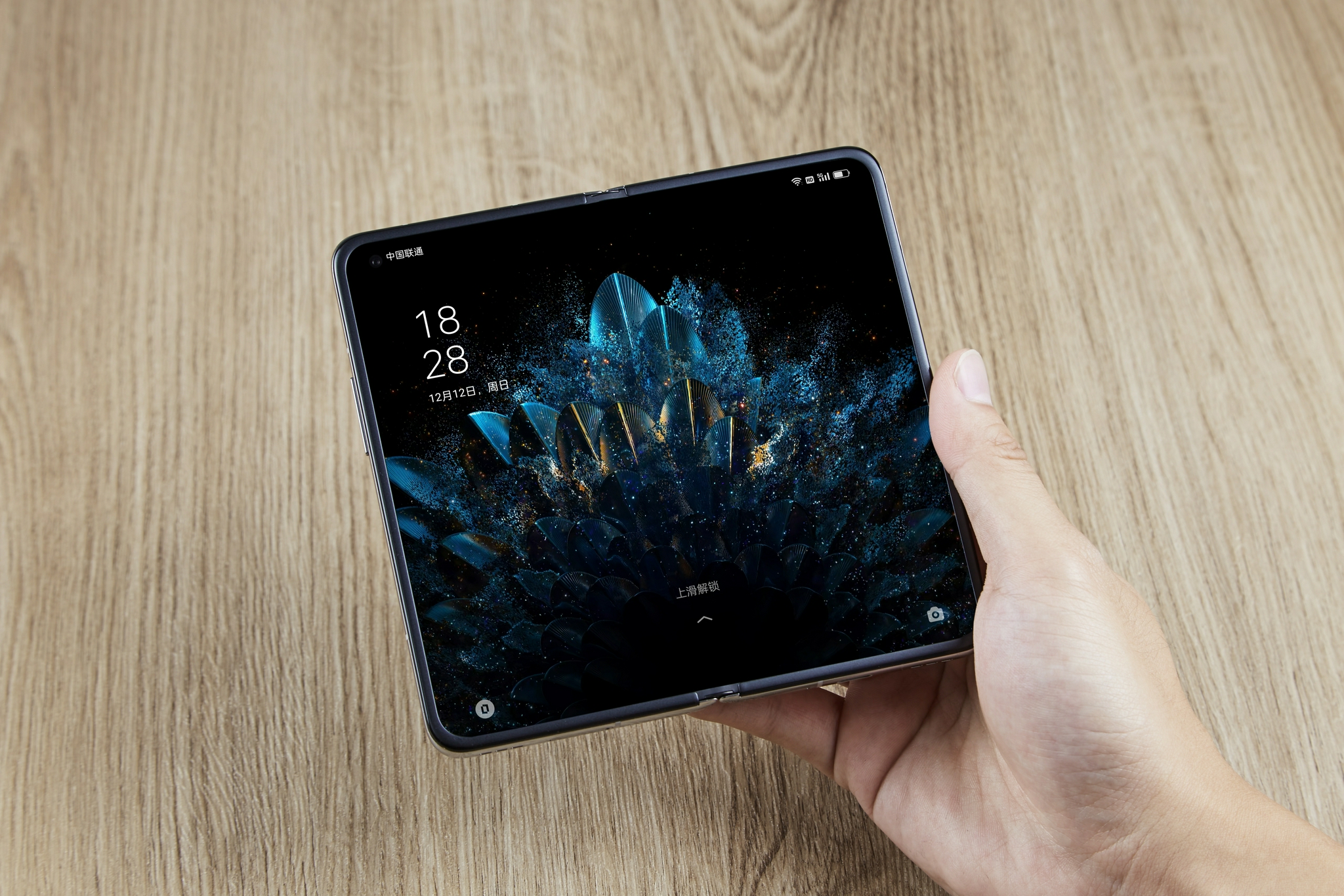 旗舰传感器双屏联动oppofindn拍照体验折叠屏交互玩透了