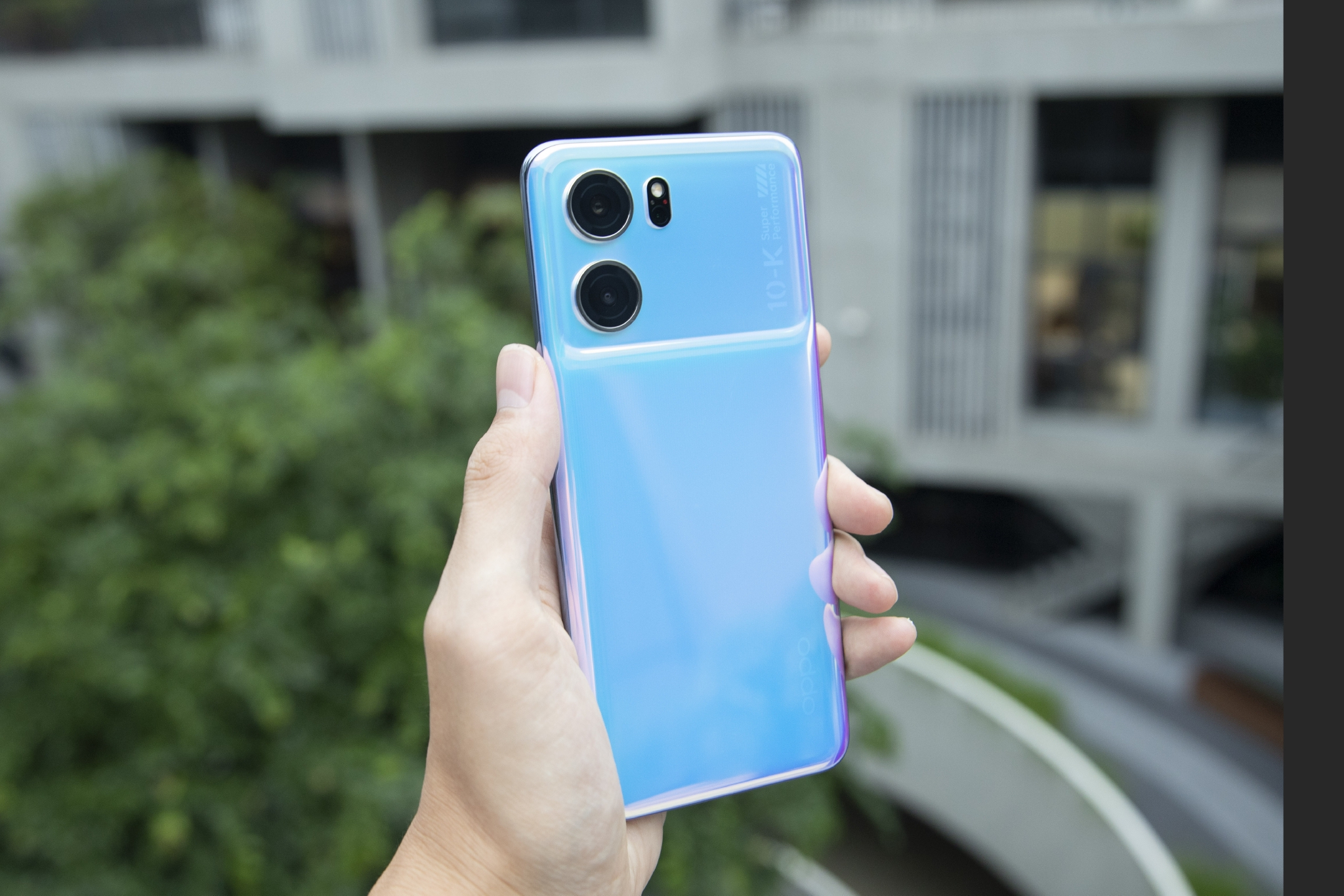 OPPO K10玩起游戏来如何，1999就能买到接近旗舰的手机？