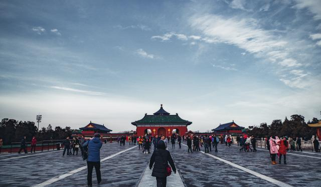 你以为天坛只是一个建筑?实际上它比故宫大4倍,游客:真的吗?休闲区蓝鸢梦想 - Www.slyday.coM 你以为天坛只是一个建筑?实际上它比故宫大4倍,游客:真的吗?休闲区蓝鸢梦想 - Www.slyday.coM