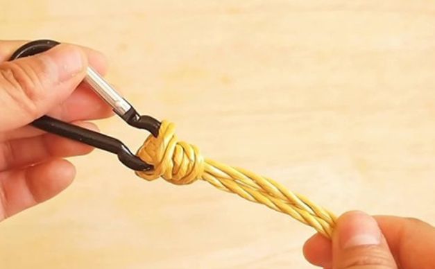 1/ 41帕洛玛结用来把鱼线绑在鱼钩上.