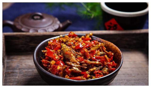 湖南特色之一好吃又下饭的火焙鱼是怎么做成的