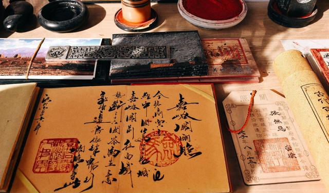 实拍天下第一雄关嘉峪关，长城内外差别原来这么大休闲区蓝鸢梦想 - Www.slyday.coM