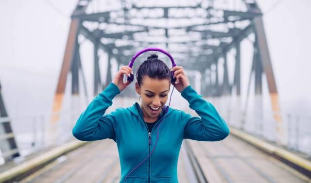 坚持跑步,你会收获什么好处?怎么跑才能高效又燃脂?休闲区蓝鸢梦想 - Www.slyday.coM 坚持跑步,你会收获什么好处?怎么跑才能高效又燃脂?休闲区蓝鸢梦想 - Www.slyday.coM