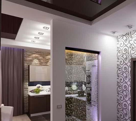 瀑布水墙放客厅,既能充当隔断,也是装饰物,家里来客人倍有面子