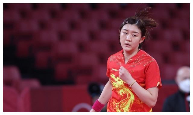 国乒世界第一横扫进16强，一姐陈梦4-0完胜喜获奥运开门红