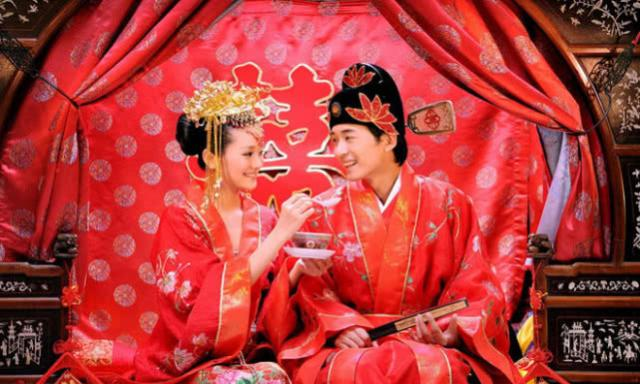 “你到底爱不爱我?若爱我,为什么10万彩礼都要抠抠索索?”休闲区蓝鸢梦想 - Www.slyday.coM “你到底爱不爱我?若爱我,为什么10万彩礼都要抠抠索索?”休闲区蓝鸢梦想 - Www.slyday.coM