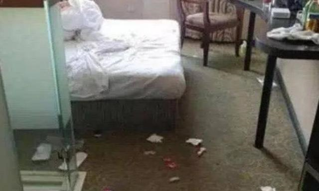 酒店小妹:年轻人都喜欢开钟点房,4个小时能干啥?睡眠根本不足休闲区蓝鸢梦想 - Www.slyday.coM 酒店小妹:年轻人都喜欢开钟点房,4个小时能干啥?睡眠根本不足休闲区蓝鸢梦想 - Www.slyday.coM