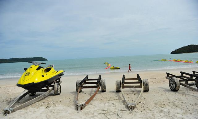 三国海滩大比拼：<a href=