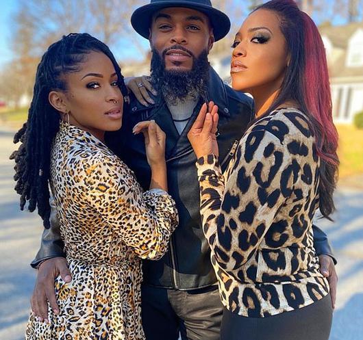 男子与前妻复合后同时又交往新女友,如今3人一起生活称是真爱休闲区蓝鸢梦想 - Www.slyday.coM 男子与前妻复合后同时又交往新女友,如今3人一起生活称是真爱休闲区蓝鸢梦想 - Www.slyday.coM