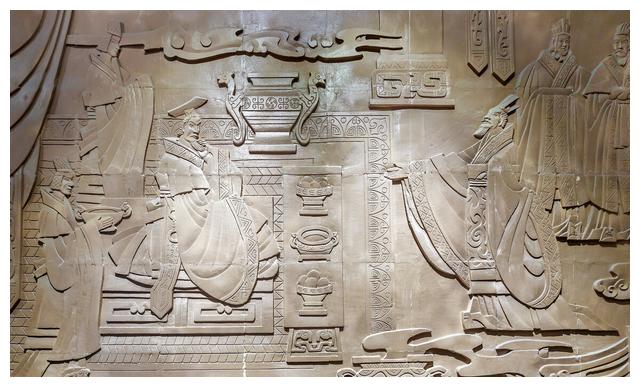 家族父鲁公伯禽(姬伯禽)兄鲁考公(姬酋)子1.鲁幽公(姬宰)2.