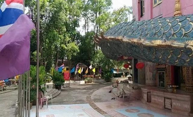 泰国最霸气的寺庙，高80米，用龙身当楼梯，僧侣：拒绝被当成景点休闲区蓝鸢梦想 - Www.slyday.coM