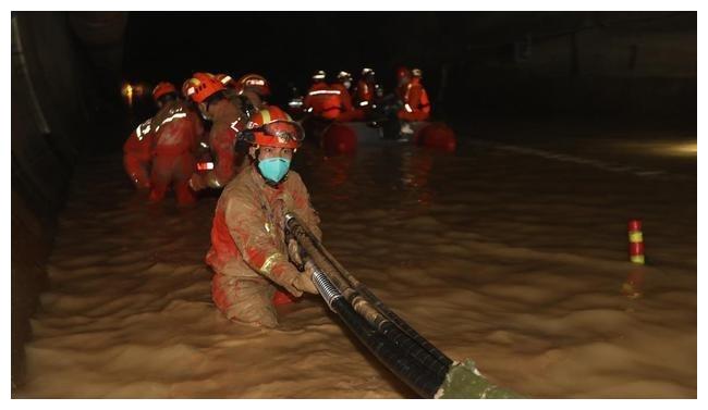 珠海隧道透水事故再发现10名遇难者 仍有1人失联休闲区蓝鸢梦想 - Www.slyday.coM