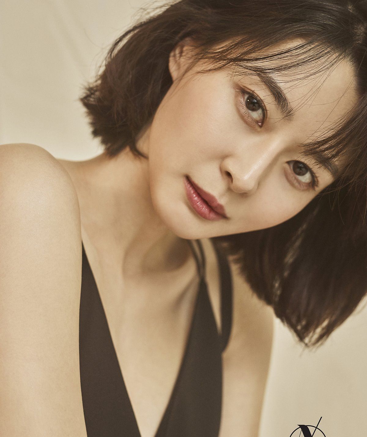 九头身美女权娜拉撩人身材尽显魅力,签约李钟硕后有望牵手朴叙俊_高清